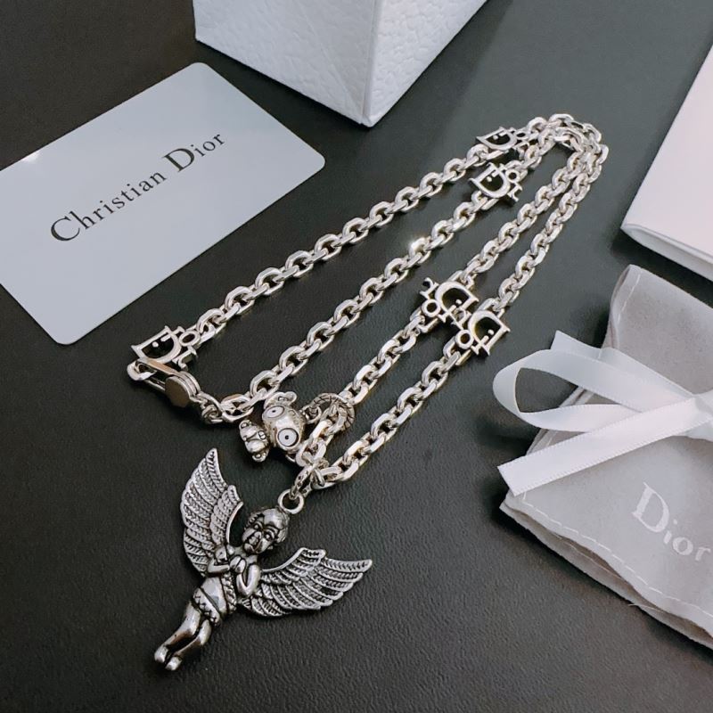 chr1st1an D10r necklaces